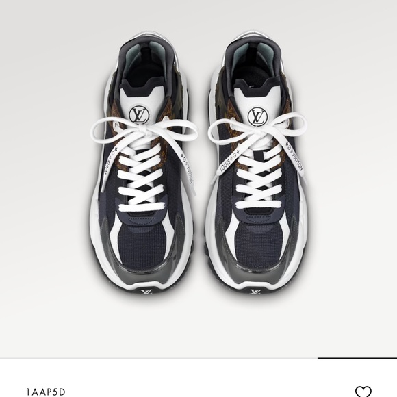 Louis Vuitton sneaker - Picture 1 of 4